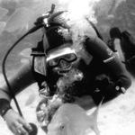 "pod vodou s přáteli"